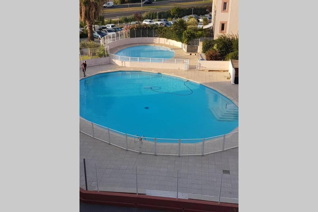 Jolies Studios Avec Piscines Et Parking Prive 800M De La Plage Le Grau Du Roi Exterior photo